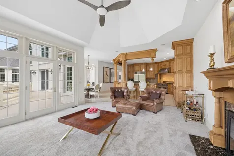 5N113 Burr Road St. Charles IL 60175