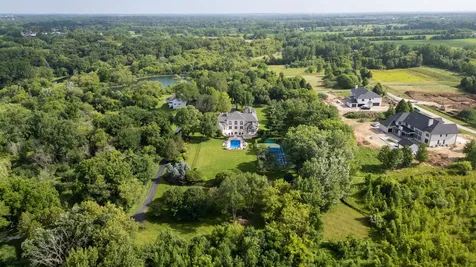 5N113 Burr Road St. Charles IL 60175