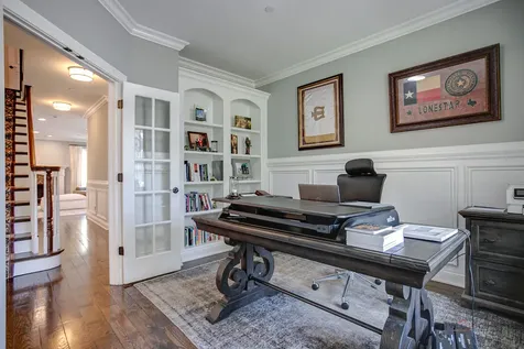 634 East Sunnyside Avenue Libertyville IL 60048
