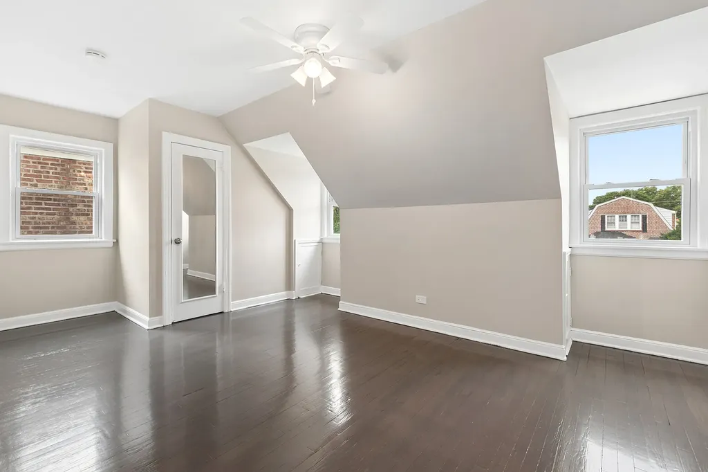 10407 South Eberhart Avenue Chicago IL 60628
