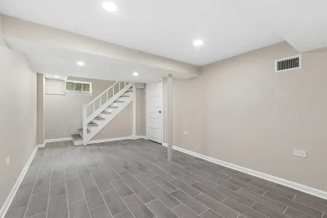 10407 South Eberhart Avenue Chicago IL 60628