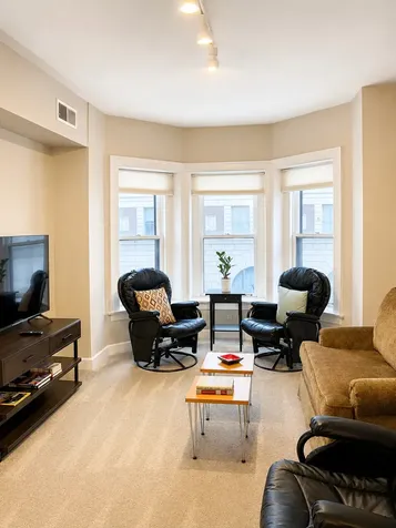 642 North Dearborn Street Chicago IL 60654