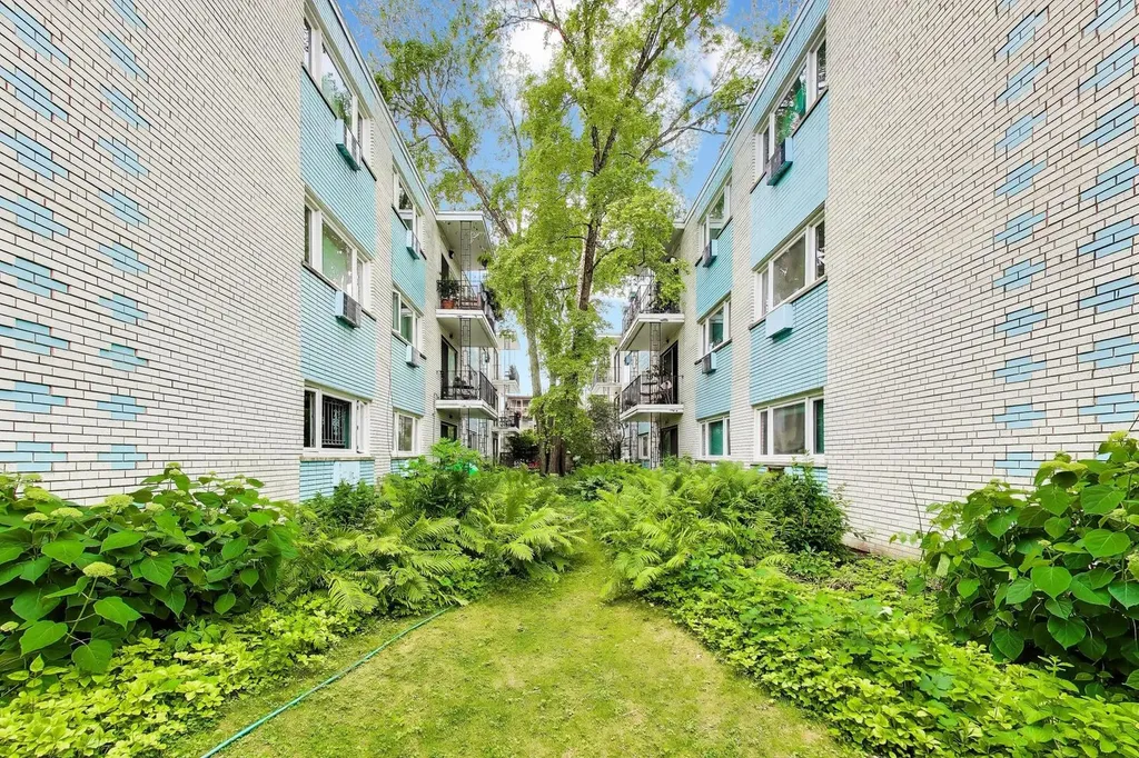 1125 West Lunt Avenue Chicago IL 60626