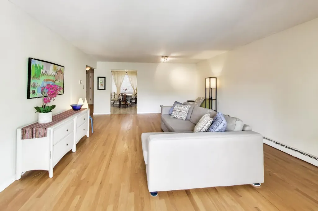 1125 West Lunt Avenue Chicago IL 60626