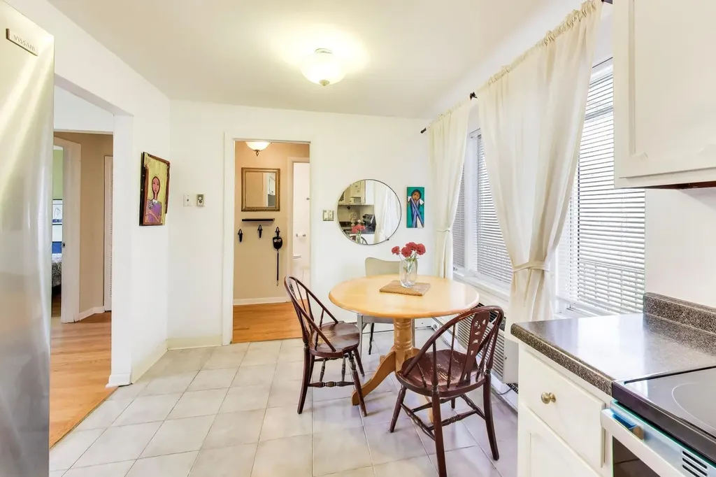 1125 West Lunt Avenue Chicago IL 60626