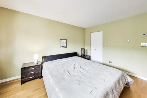 1125 West Lunt Avenue Chicago IL 60626