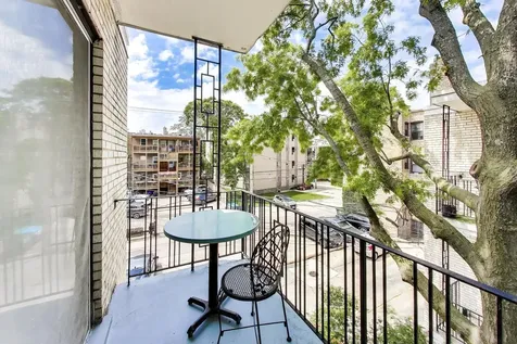 1125 West Lunt Avenue Chicago IL 60626