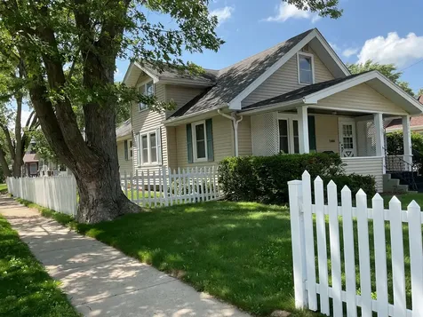 2002 Ridge Avenue Rockford IL 61103