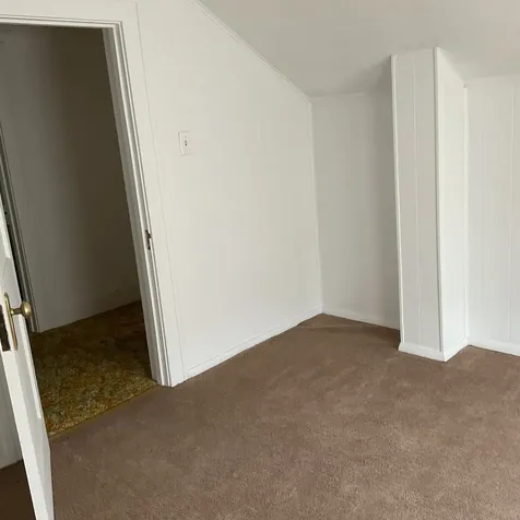 2002 Ridge Avenue Rockford IL 61103