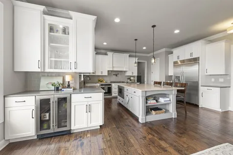 39W861 South Hathaway Lane Geneva IL 60134