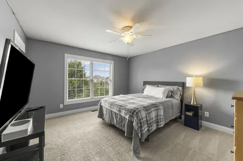 39W861 South Hathaway Lane Geneva IL 60134