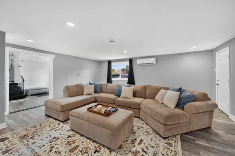 1101 22ND Avenue Bellwood IL 60104