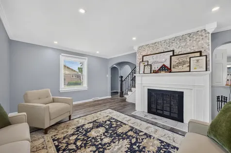 1101 22ND Avenue Bellwood IL 60104
