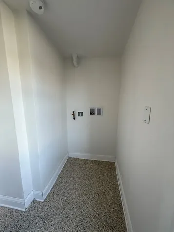 102 North Ohio Street Aurora IL 60505