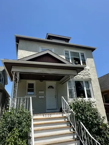 5110 West Byron Street Chicago IL 60641