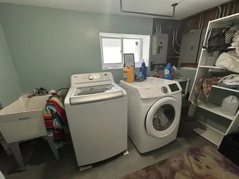 5110 West Byron Street Chicago IL 60641