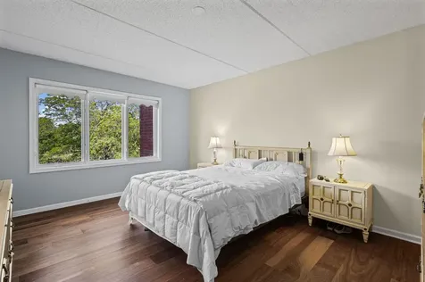 720 Creekside Drive Mount Prospect IL 60056