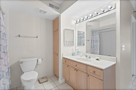 720 Creekside Drive Mount Prospect IL 60056
