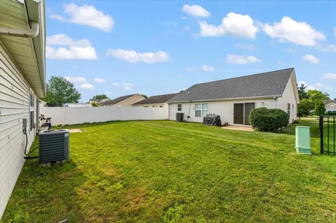 703 Bardeen Lane Champaign IL 61822