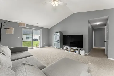 703 Bardeen Lane Champaign IL 61822