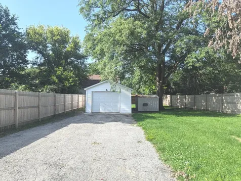 2055 Magnolia Road Homewood IL 60430