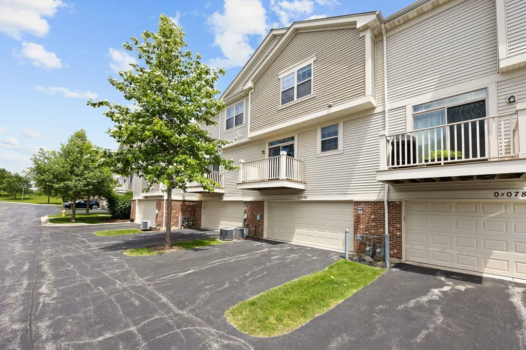 0N080 Vermont Court Winfield IL 60190