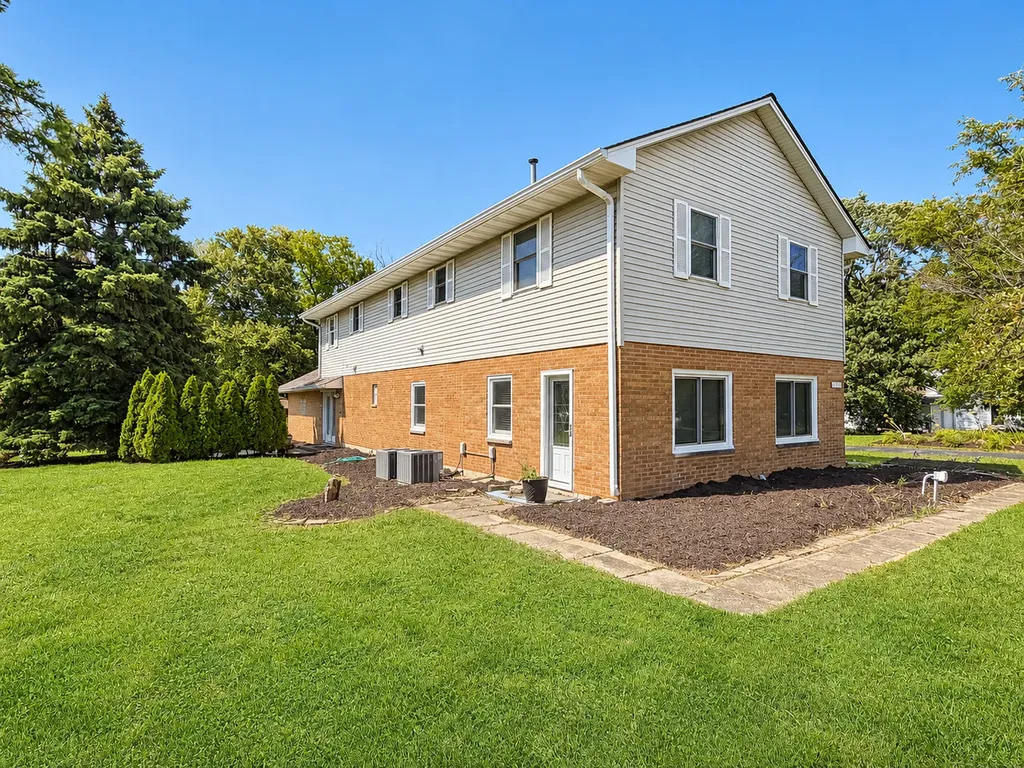 15018 Archer Avenue Lockport IL 60441