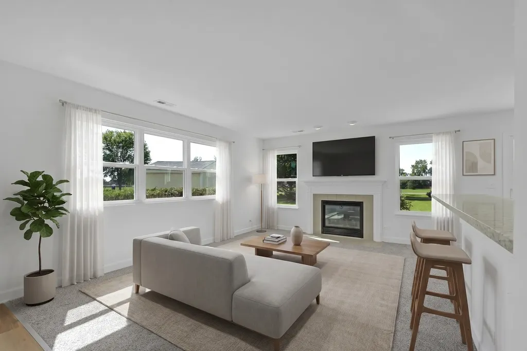 260 Wedgewood Circle Lake In The Hills IL 60156