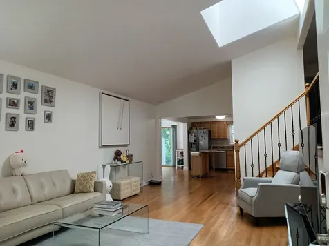 319 Park Drive Northbrook IL 60062