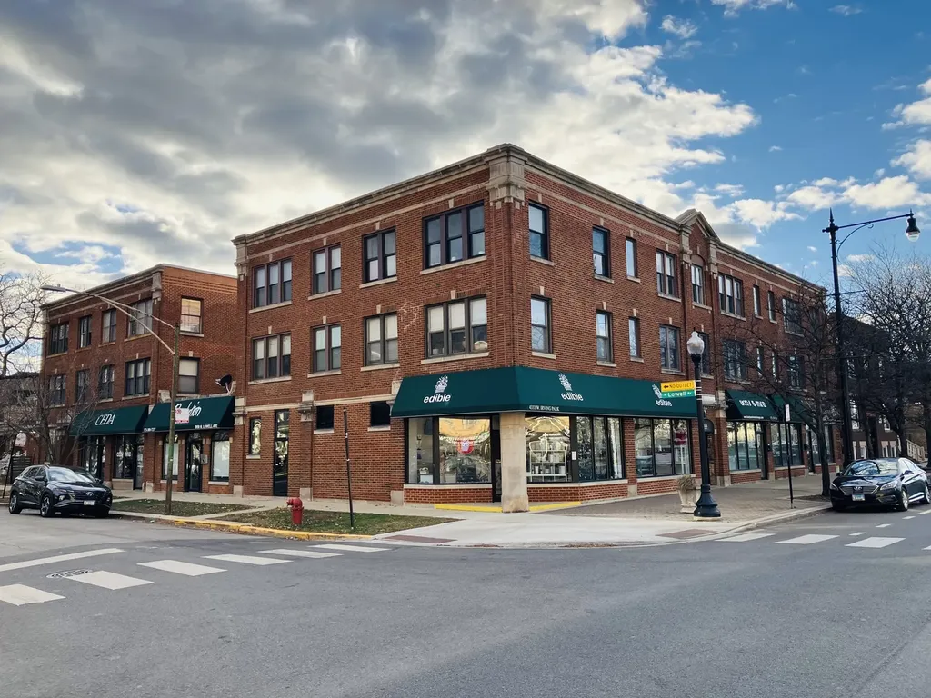 4335 West Irving Park Road Chicago IL 60641
