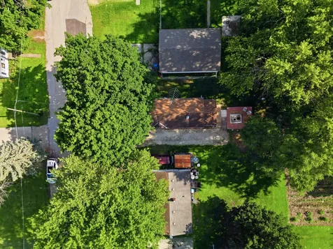 919 Sheridan Avenue Dixon IL 61021