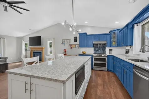 303 Hillside Avenue Ottawa IL 61350