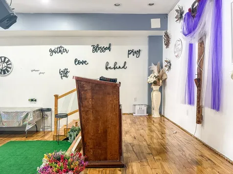 915 North Pulaski Road Chicago IL 60651