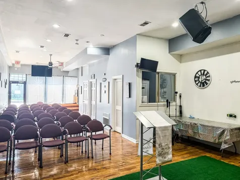 915 North Pulaski Road Chicago IL 60651