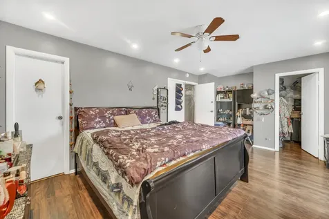 1269 Court D Hanover Park IL 60133
