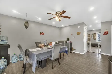 1269 Court D Hanover Park IL 60133