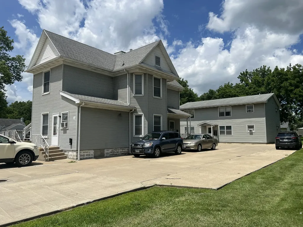 209-215 East Marsile Street Bourbonnais IL 60914