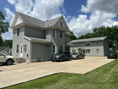 209-215 East Marsile Street Bourbonnais IL 60914