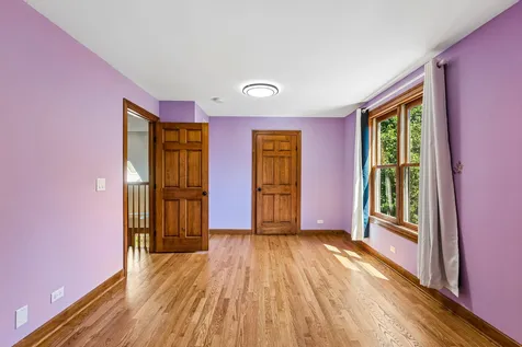 1921 Annettes Circle Sugar Grove IL 60554