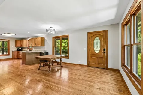 1921 Annettes Circle Sugar Grove IL 60554