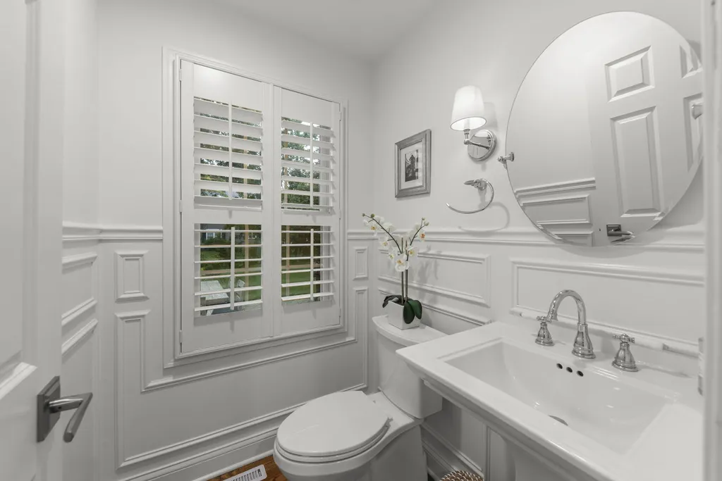 2397 Bluemont Court Naperville IL 60565