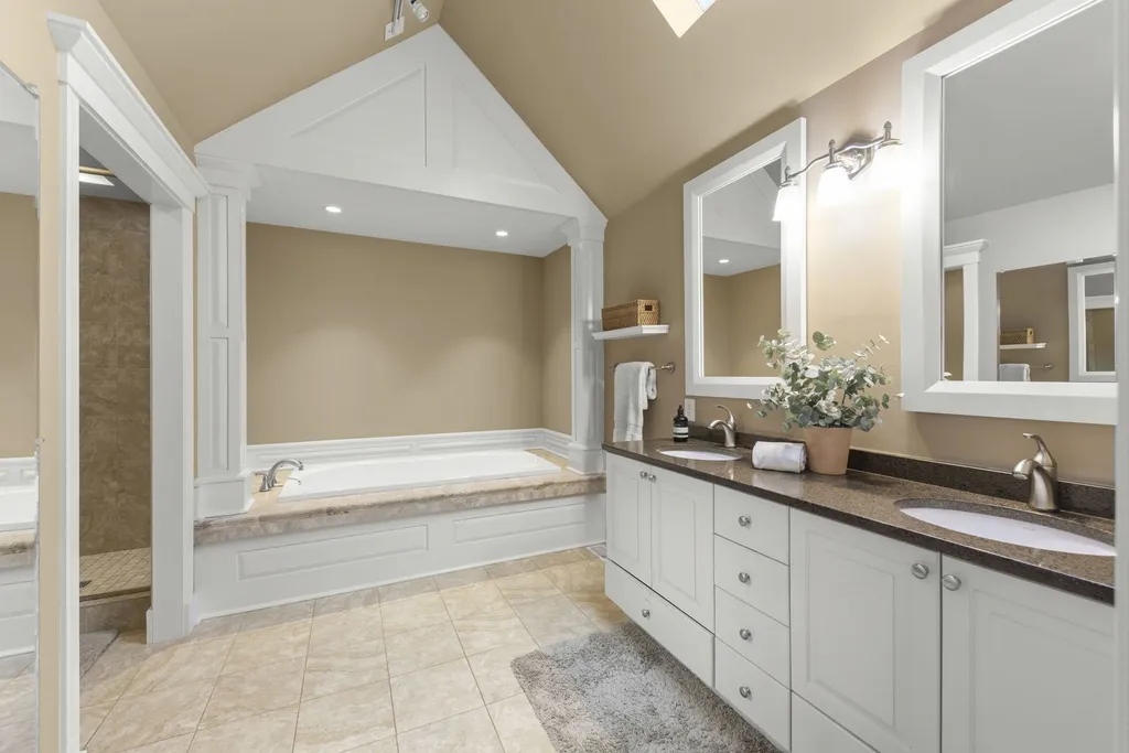 2397 Bluemont Court Naperville IL 60565