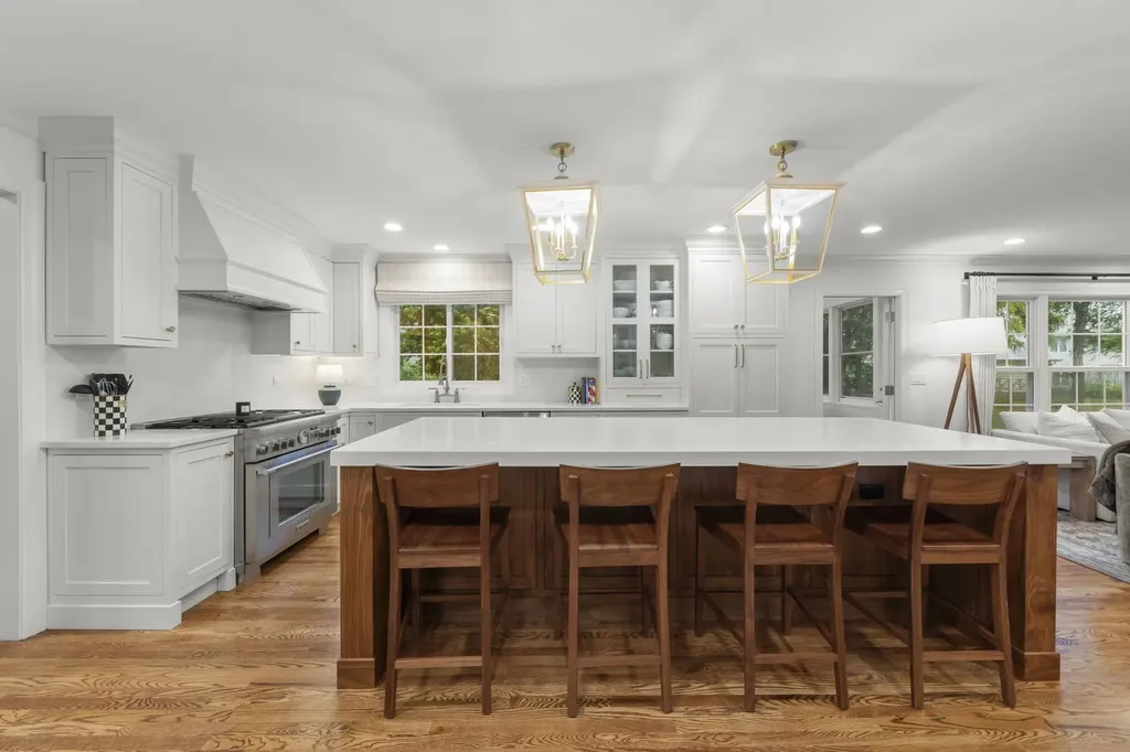 2397 Bluemont Court Naperville IL 60565