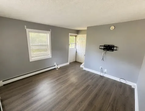 1037 Glenn Drive North Chicago IL 60064