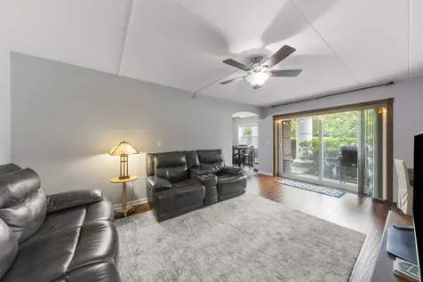 809 East Miner Street Arlington Heights IL 60004