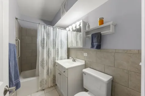 809 East Miner Street Arlington Heights IL 60004
