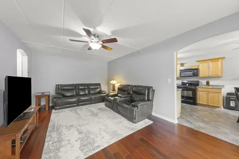809 East Miner Street Arlington Heights IL 60004