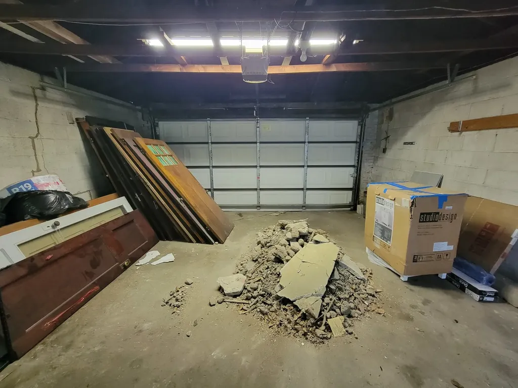 2302 West Addison Street Chicago IL 60618