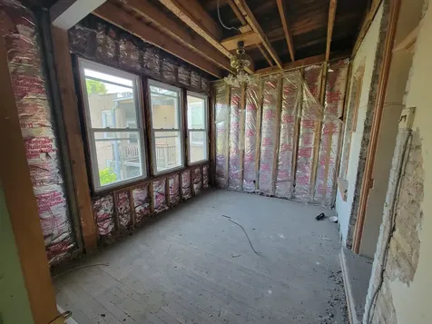 2302 West Addison Street Chicago IL 60618