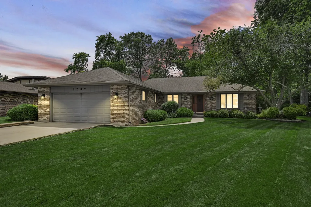 5239 Laramie Court Oak Forest IL 60452